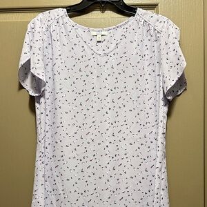 Croft & Barrow White Short Sleeve Top with Pattern